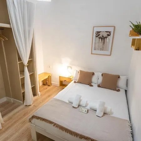 Casa De La Alegria 홈스테이